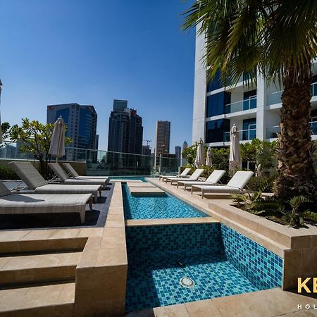 Sleek Studio In Prive With Stunning Canal View 두바이 외부 사진